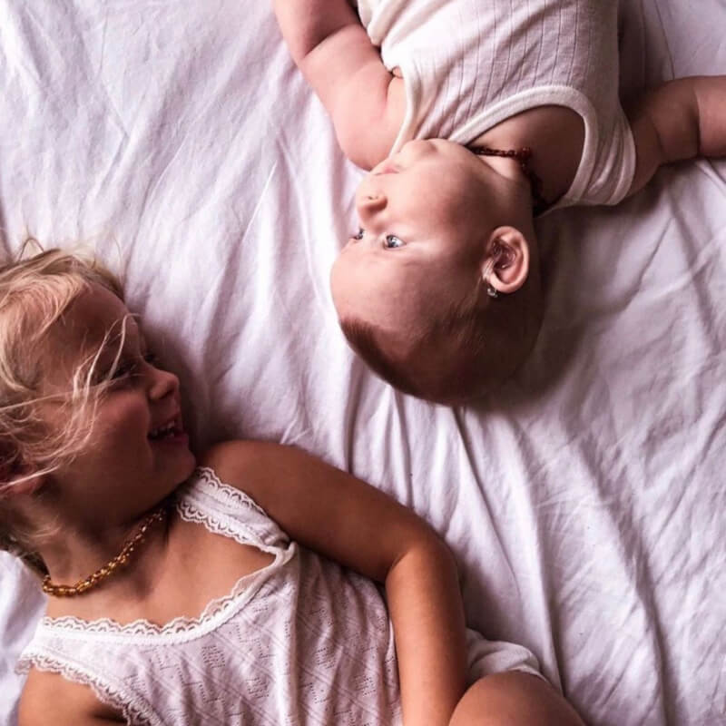 Nirrimis ravhalskaede til børn - Faye - Alfer & Trolde